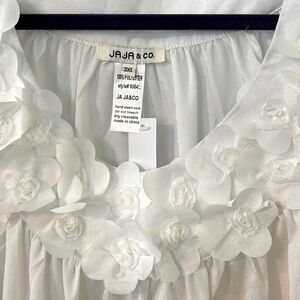 JaJa & Co Woman’s Top- gathered neckline with fabric floral detail in size 3XL